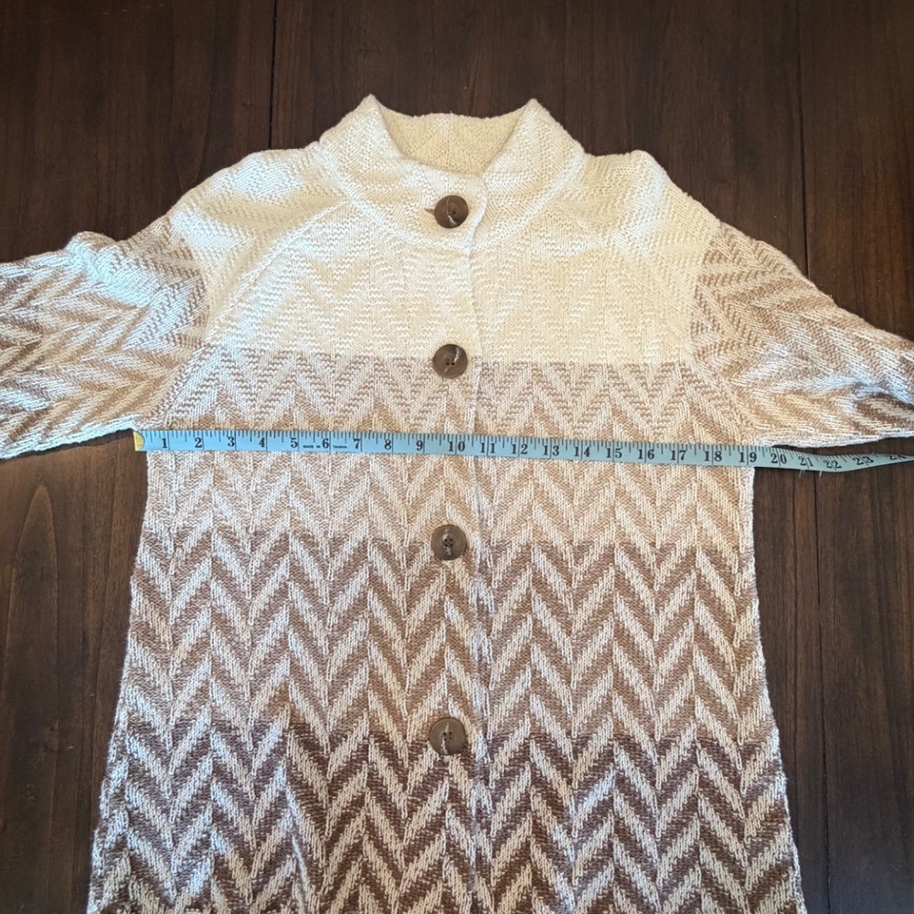 JM Collection Cream & Brown Chevron Pattern Cardigan, Long Sleeve, Size Medium - Picture 11 of 11